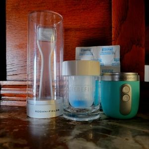 Rodan fields original needle roller + free clarisonic
